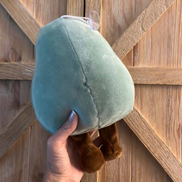 ❤️3/$25 Squishy Winking Avocado with Window SuctionCup for Hanging - Picture 4 of 11